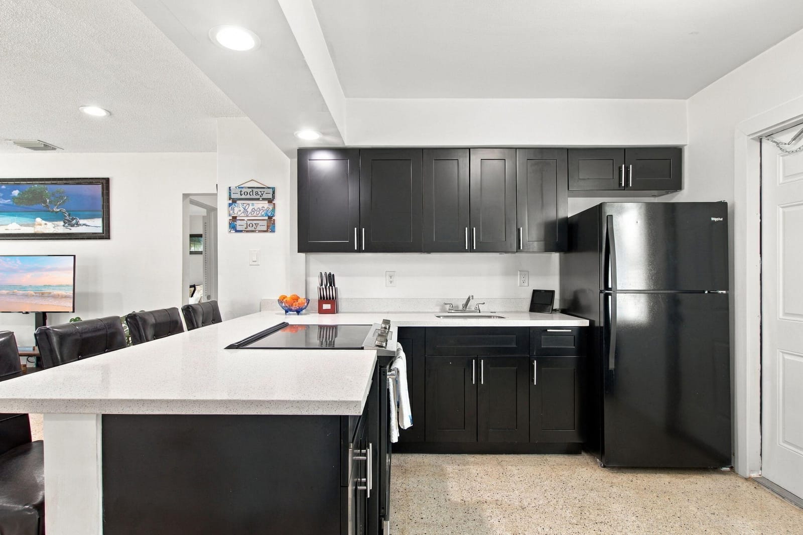 320 SW 10th Terrace — photo 12