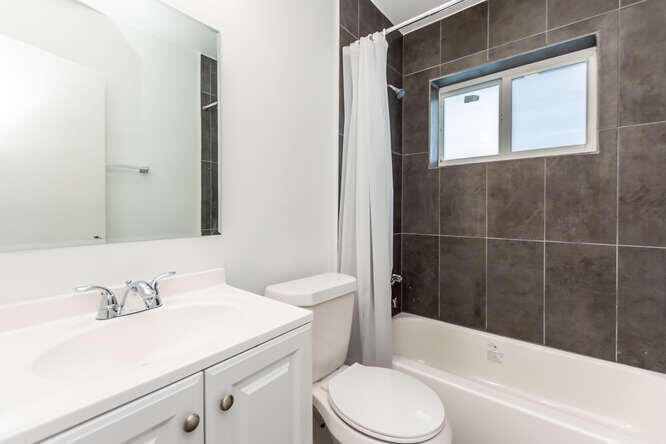 320 SW 10th Terrace, Hallandale Beach, FL 33009 photo 25