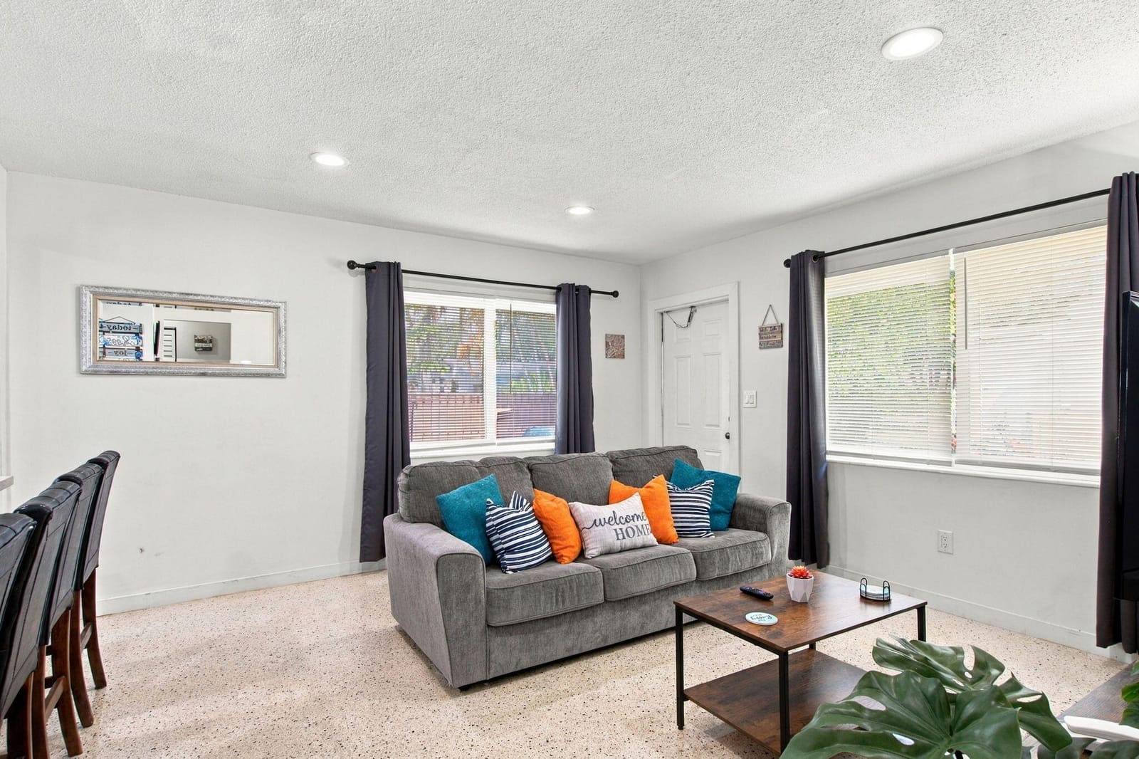 320 SW 10th Terrace — photo 7