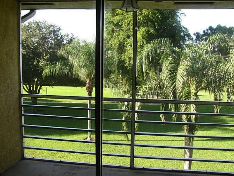2000 SPRINGDALE Boulevard 311, Palm Springs, FL 33461 photo 1