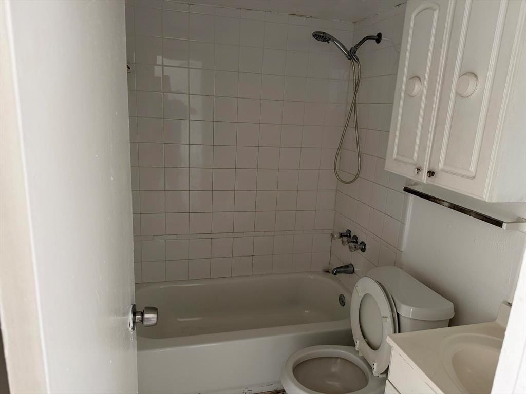4101 NW 26TH Street 260 — photo 5