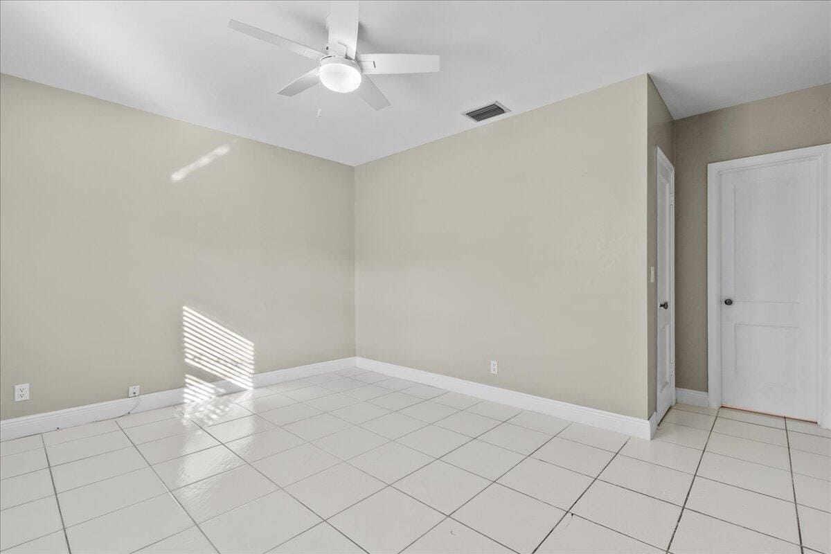 205 Palm Street — photo 12