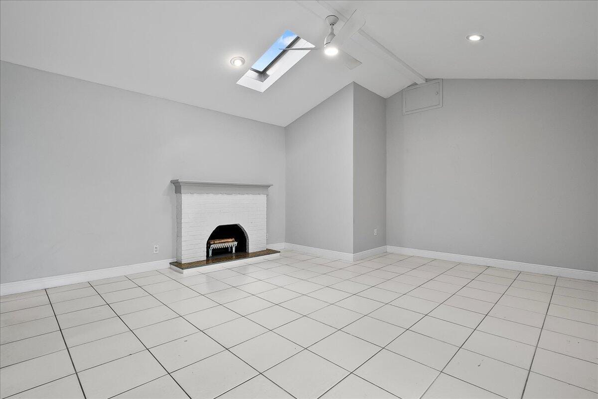 205 Palm Street — photo 3