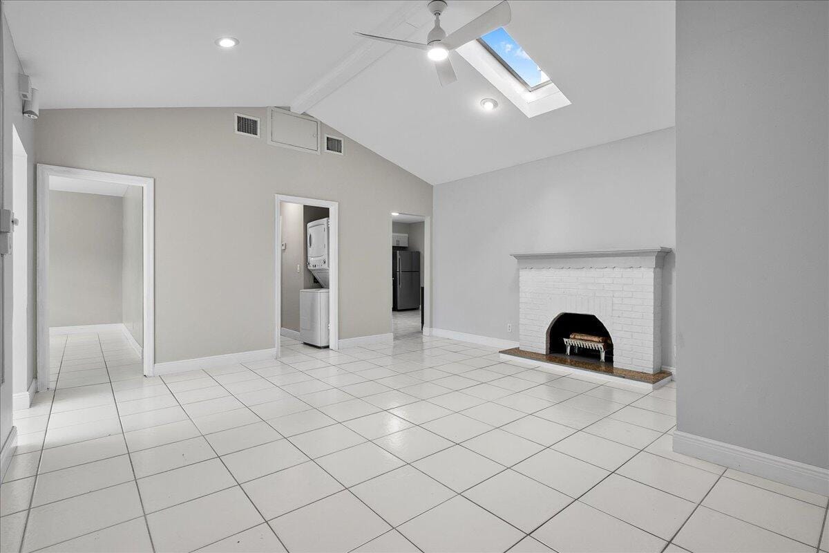 205 Palm Street — photo 4