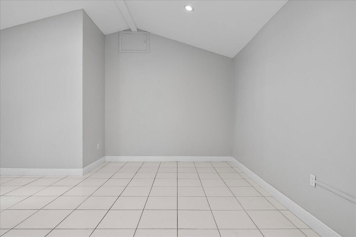 205 Palm Street — photo 6