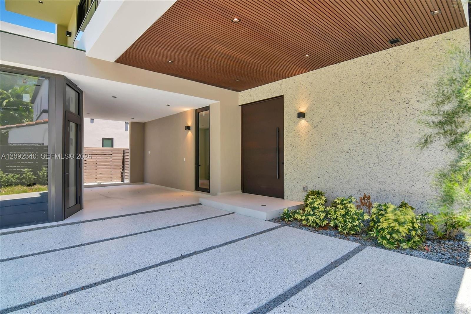 125 SW 29th Road, Miami, FL 33129 photo 15