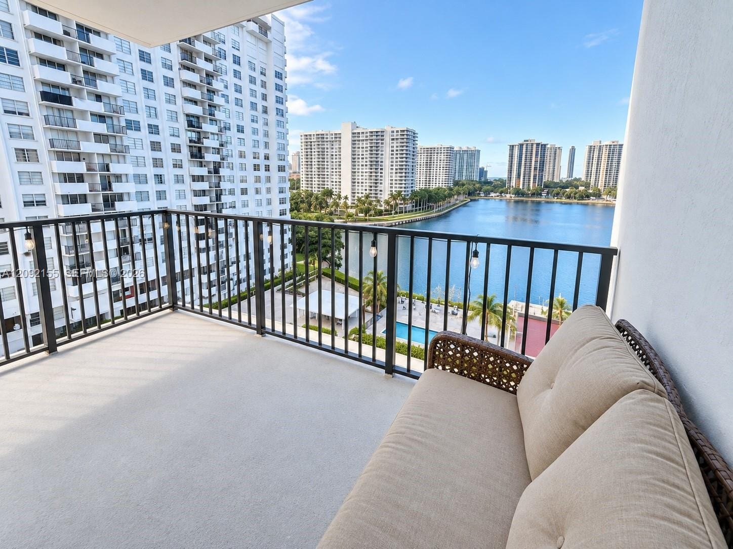 2750 NE 183rd Street 1009, Aventura, FL 33160 photo 21