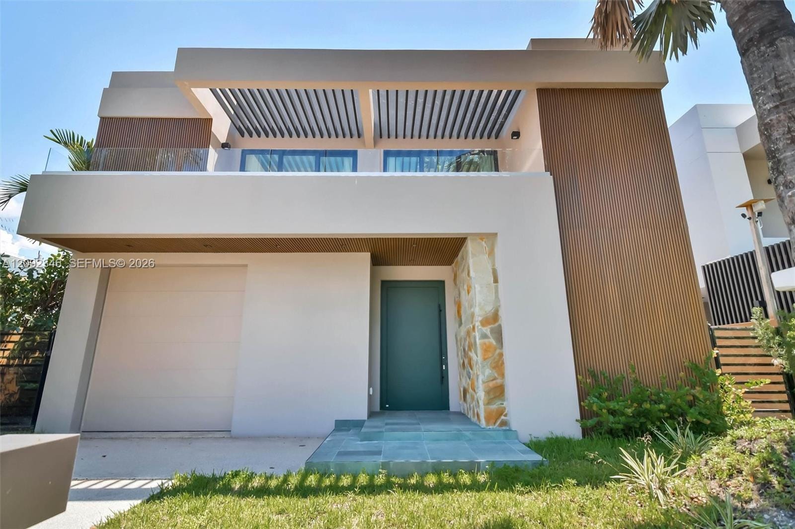 135 SW 29th Road, Miami, FL 33129 photo 4