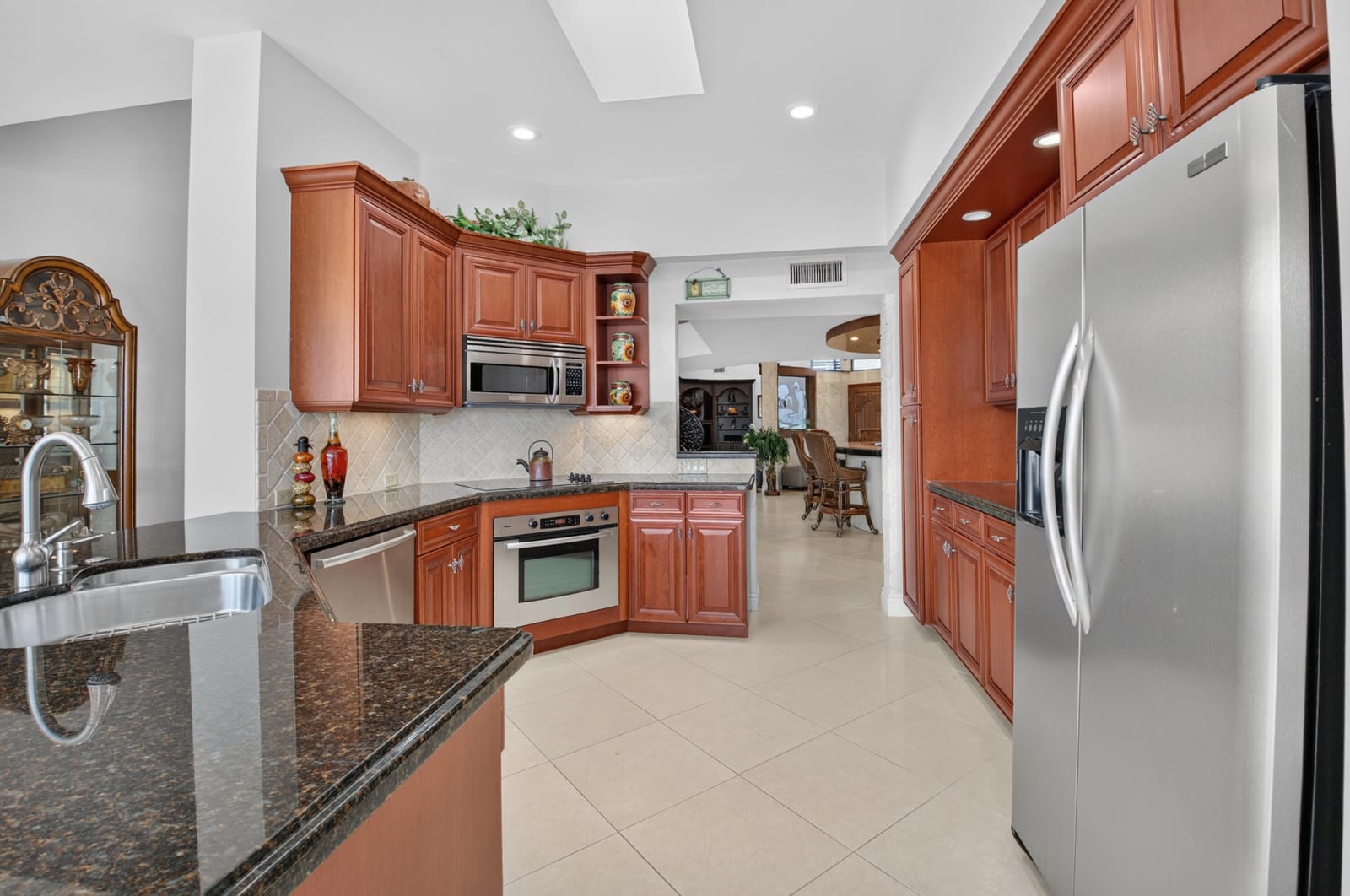 6761 Woodbridge Drive, Boca Raton, FL 33434 photo 3