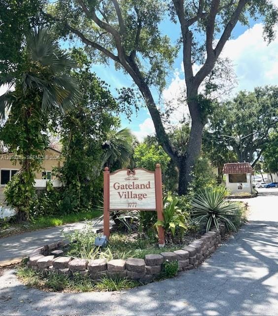 3777 NW 78th Avenue 13D, Davie, FL 33024 photo 3
