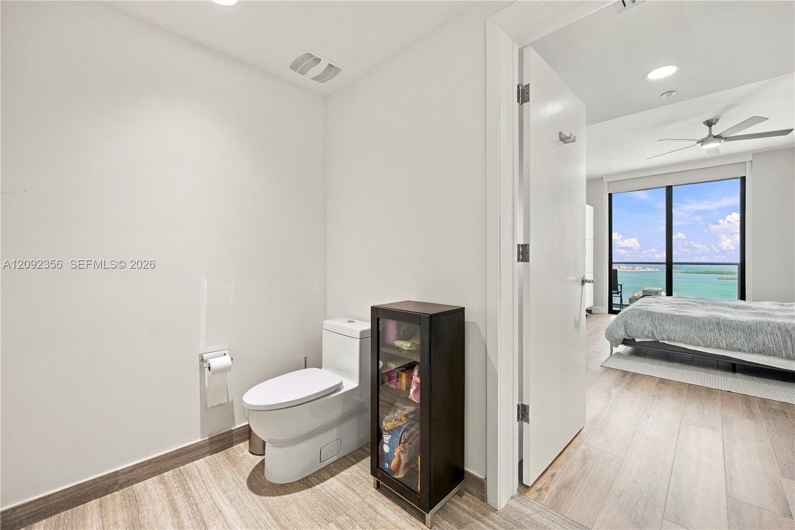 1010 Brickell Avenue 4503, Miami, FL 33131 photo 18