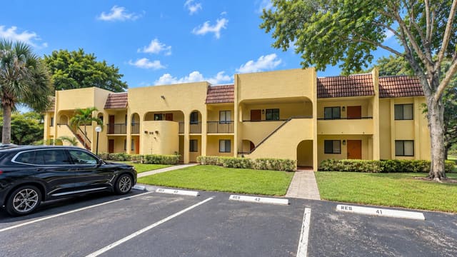 918 SW 9th Street Circle, FL 33486