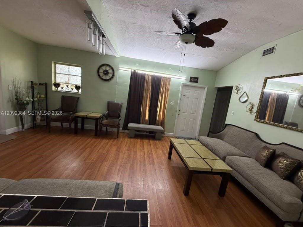 6140 Fletcher Street — photo 8