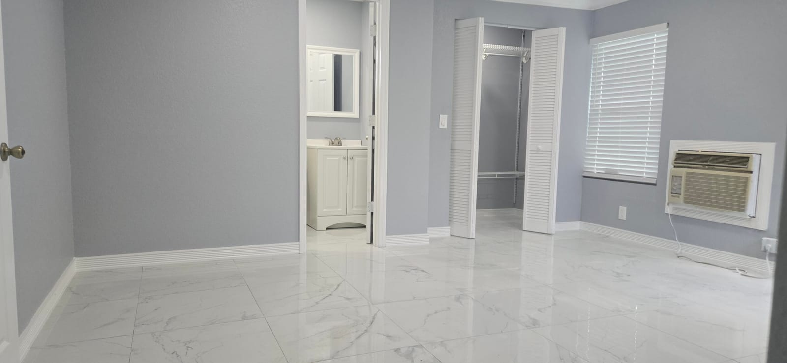 1408 W BROOME Street — photo 9