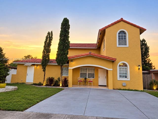 279 Springfield Drive, Gun Club Colony, West Palm Beach, FL