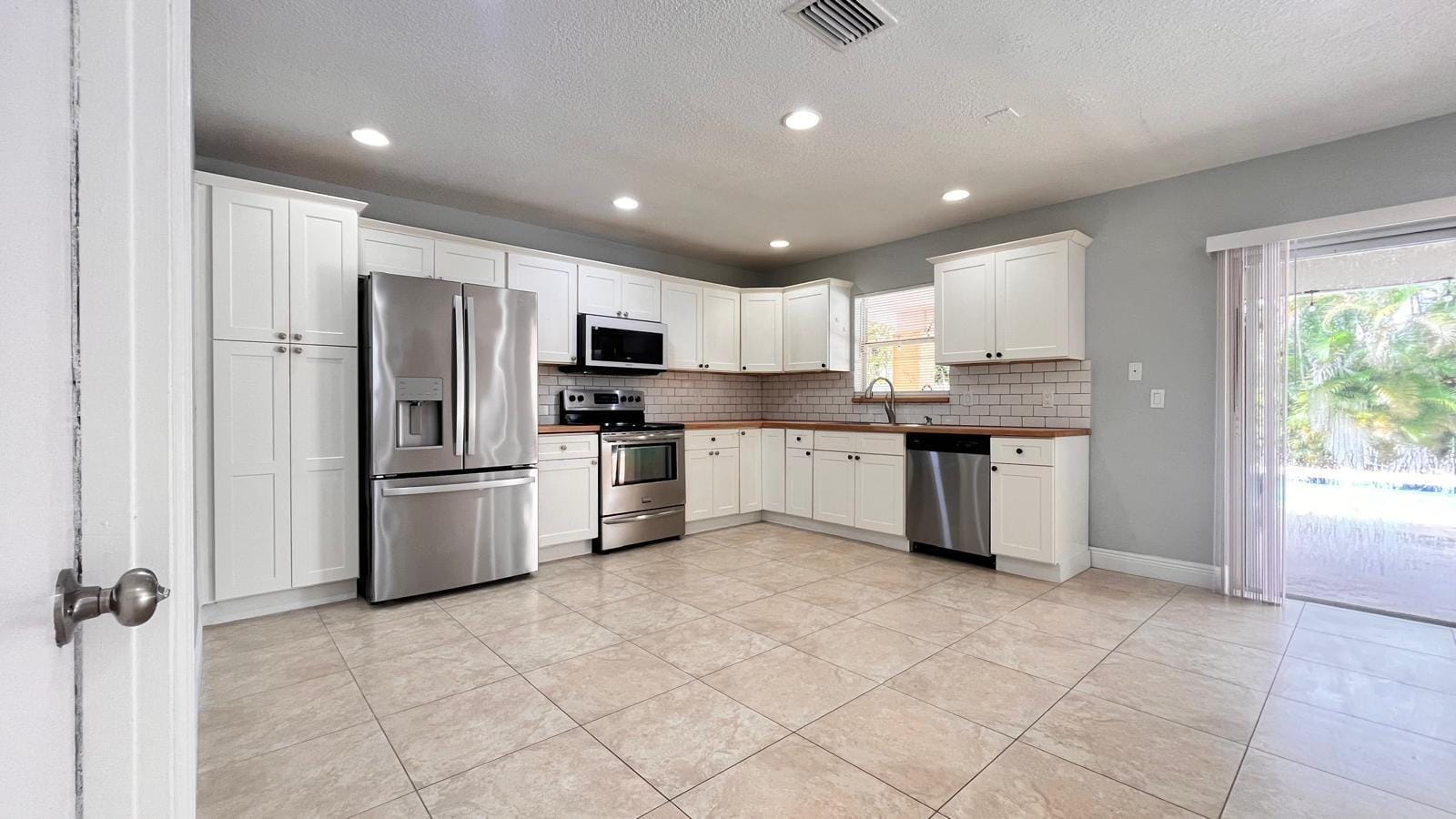 11535 Sanderling Drive — photo 9
