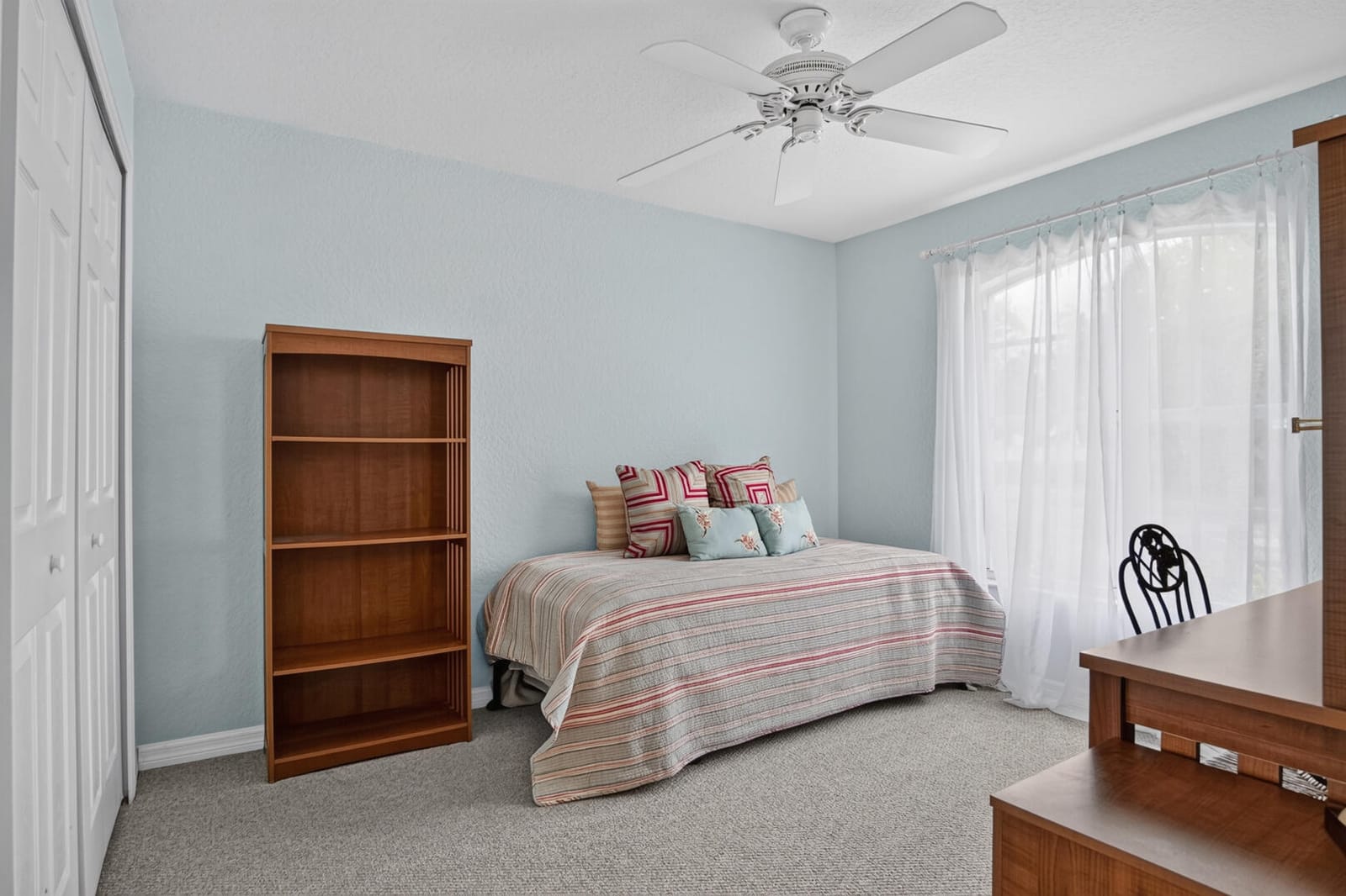 1120 Swan Lake Circle 1402, Port St. Lucie, FL 34986 photo 17