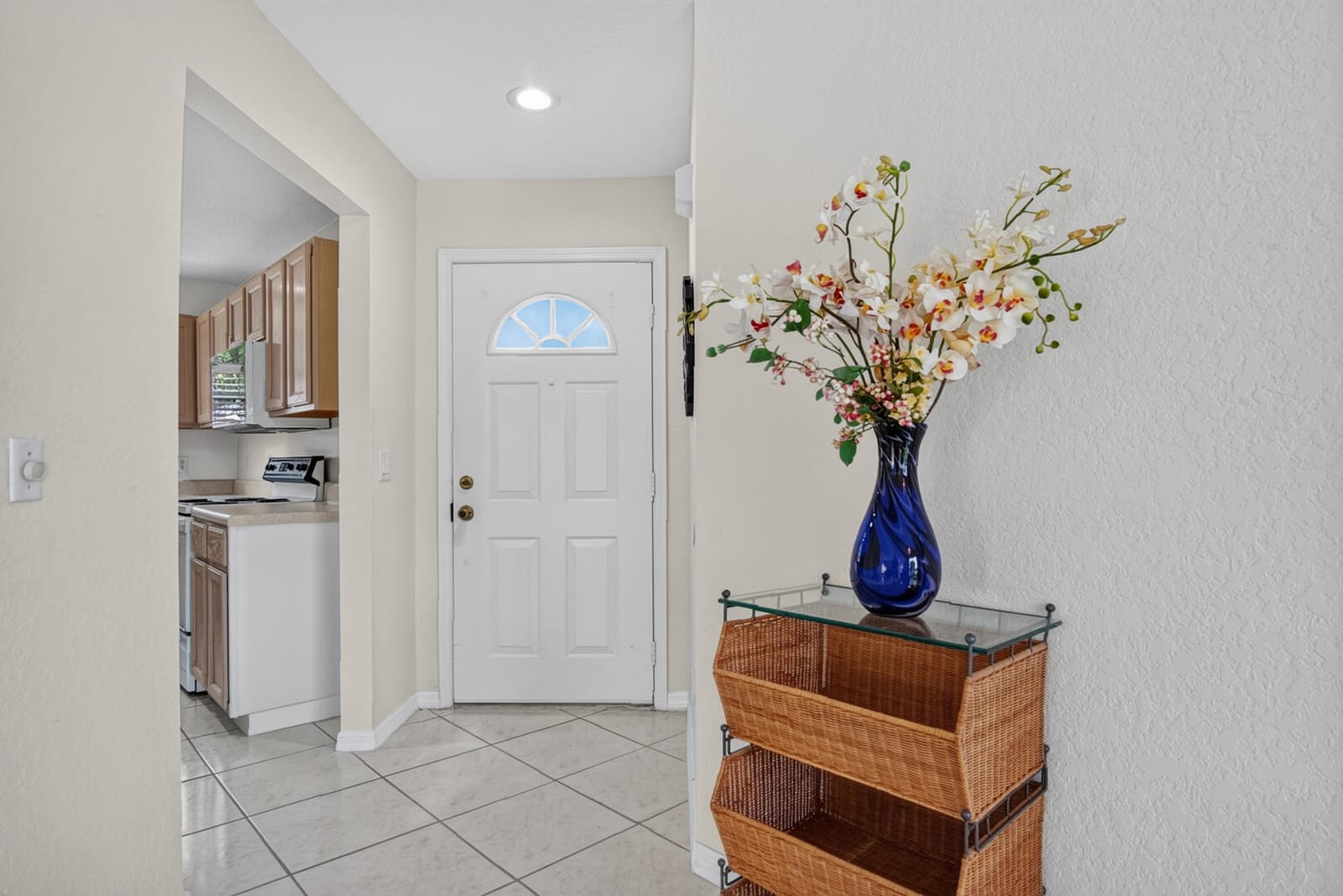 1120 Swan Lake Circle 1402, Port St. Lucie, FL 34986 photo 3