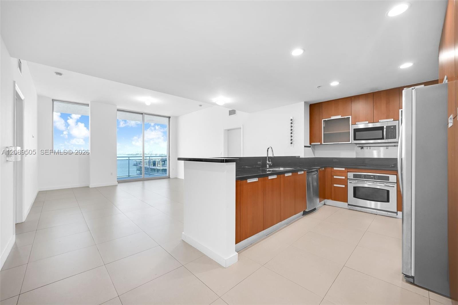 7901 Hispanola Avenue 909, North Bay Village, FL 33141 photo 23