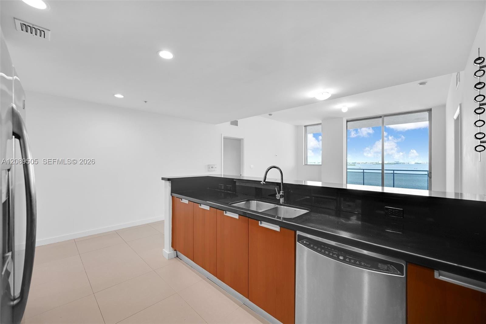 7901 Hispanola Avenue 909, North Bay Village, FL 33141 photo 28