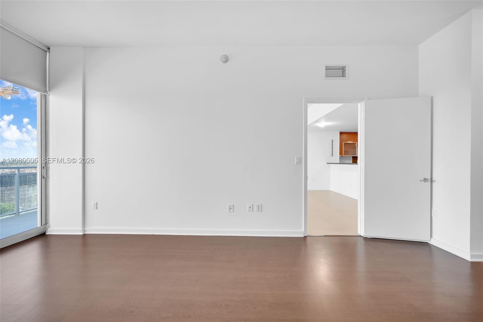 7901 Hispanola Avenue 909, North Bay Village, FL 33141 photo 6