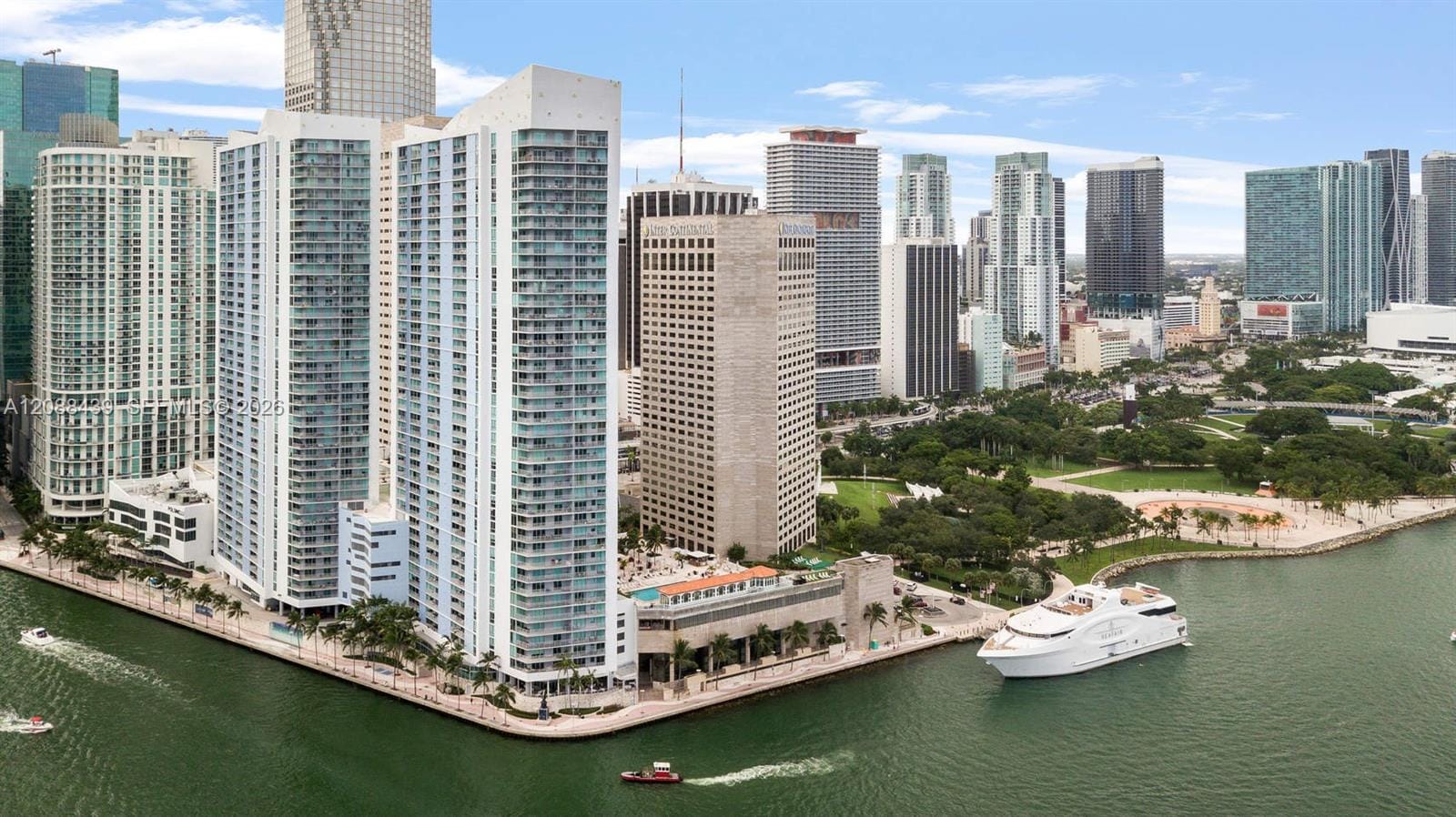 335 Biscayne Boulevard 3904 — photo 11