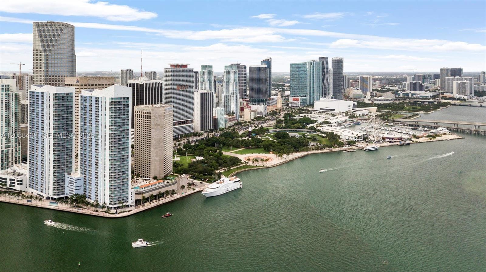 335 Biscayne Boulevard 3904, Miami, FL 33131 photo 15