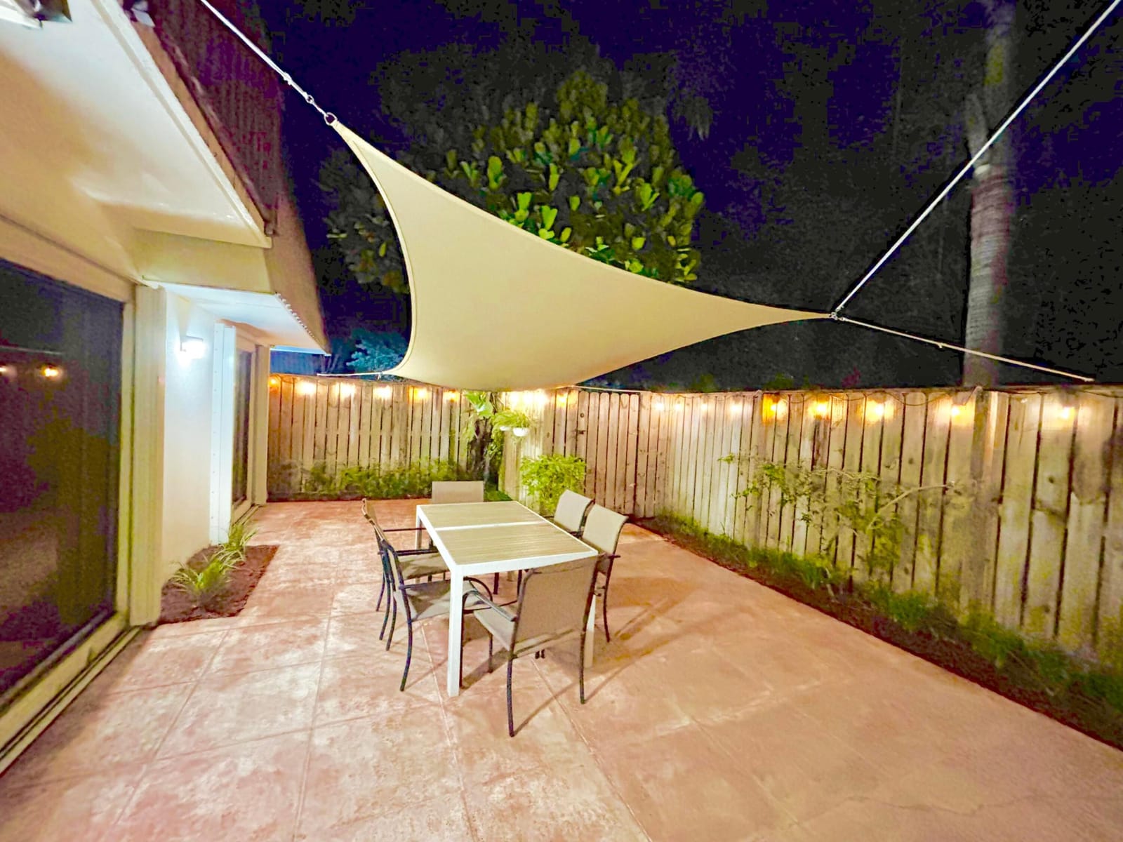 1700 Embassy Drive 403, West Palm Beach, FL 33401 photo 20