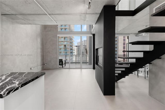 690 SW 1st Court PHII12, Miami, FL 33130