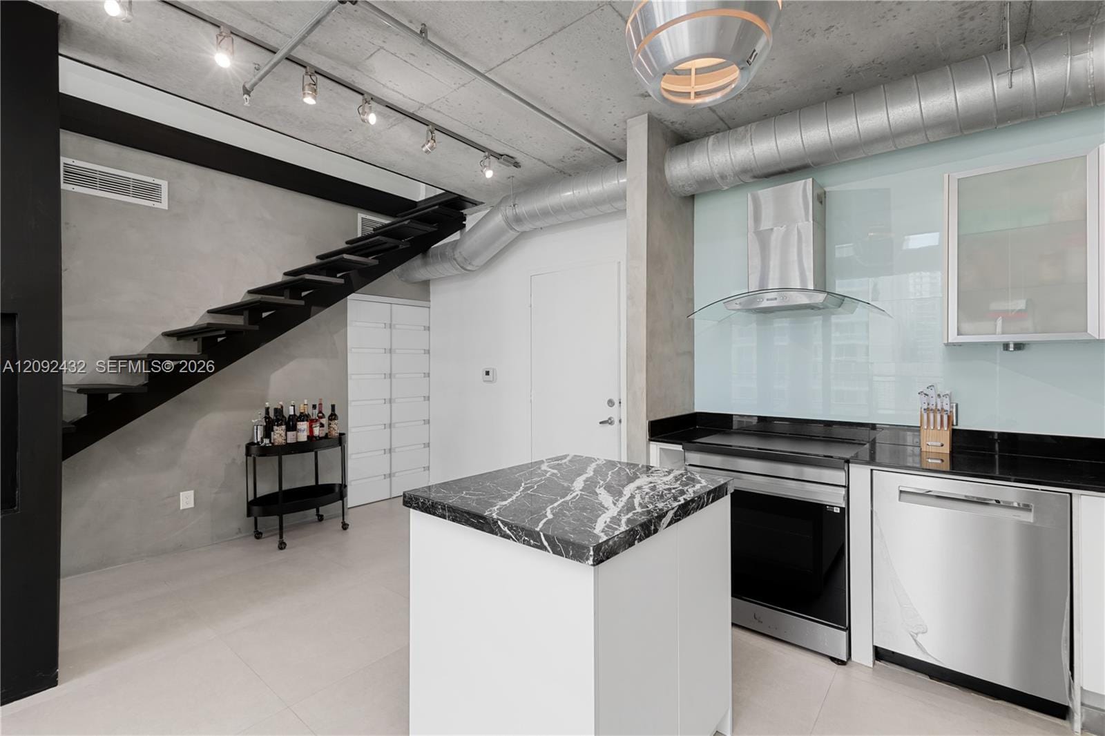 690 SW 1st Court PHII12, Miami, FL 33130 photo 26