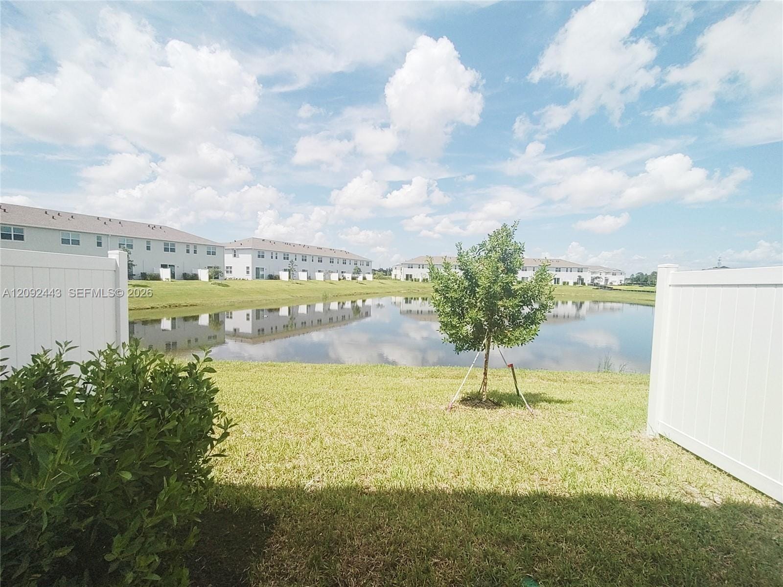 390 SE Crossoak Lane, Port St. Lucie, FL 34984 photo 3