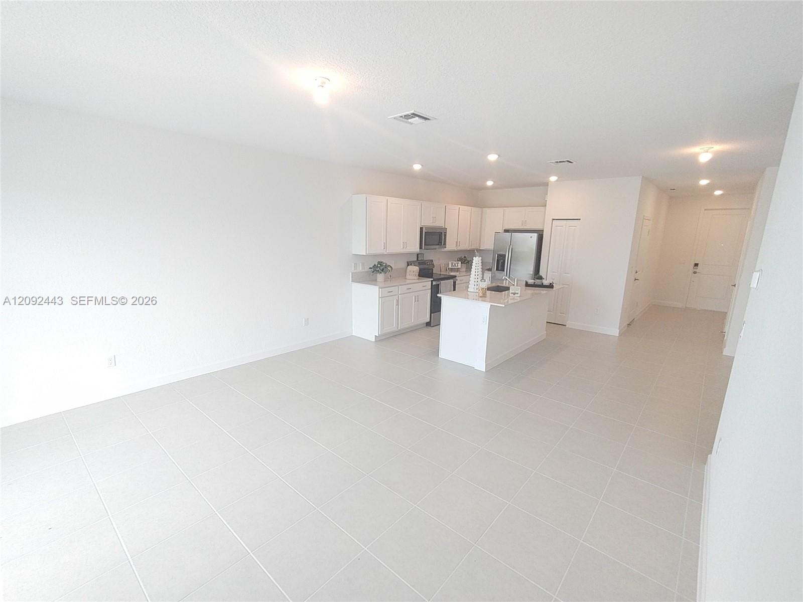 390 SE Crossoak Lane, Port St. Lucie, FL 34984 photo 8