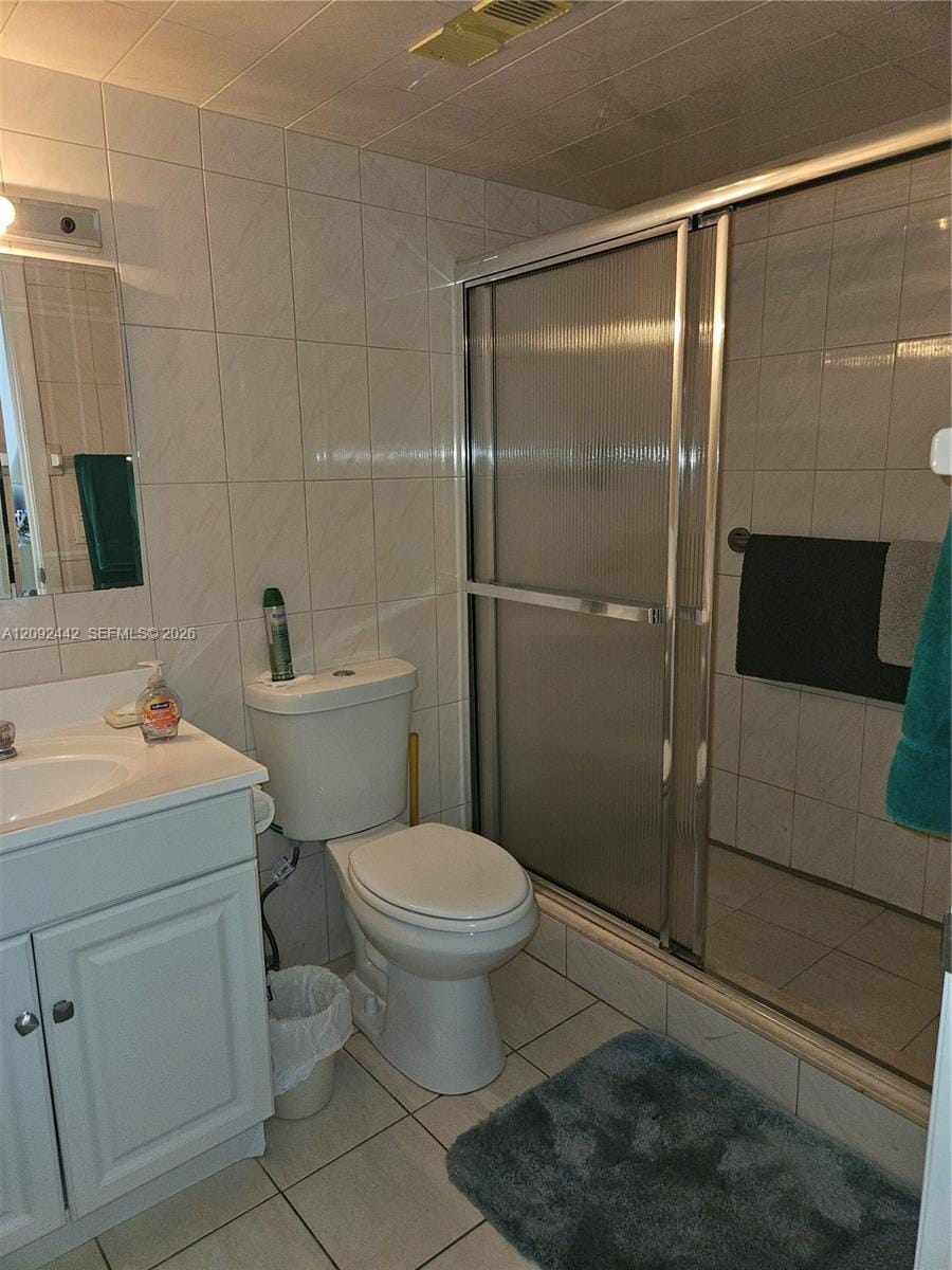 17600 N Bay Road N302, Sunny Isles Beach, FL 33160 photo 12