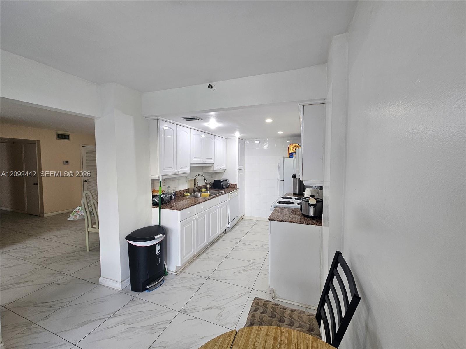 17600 N Bay Road N302, Sunny Isles Beach, FL 33160 photo 5