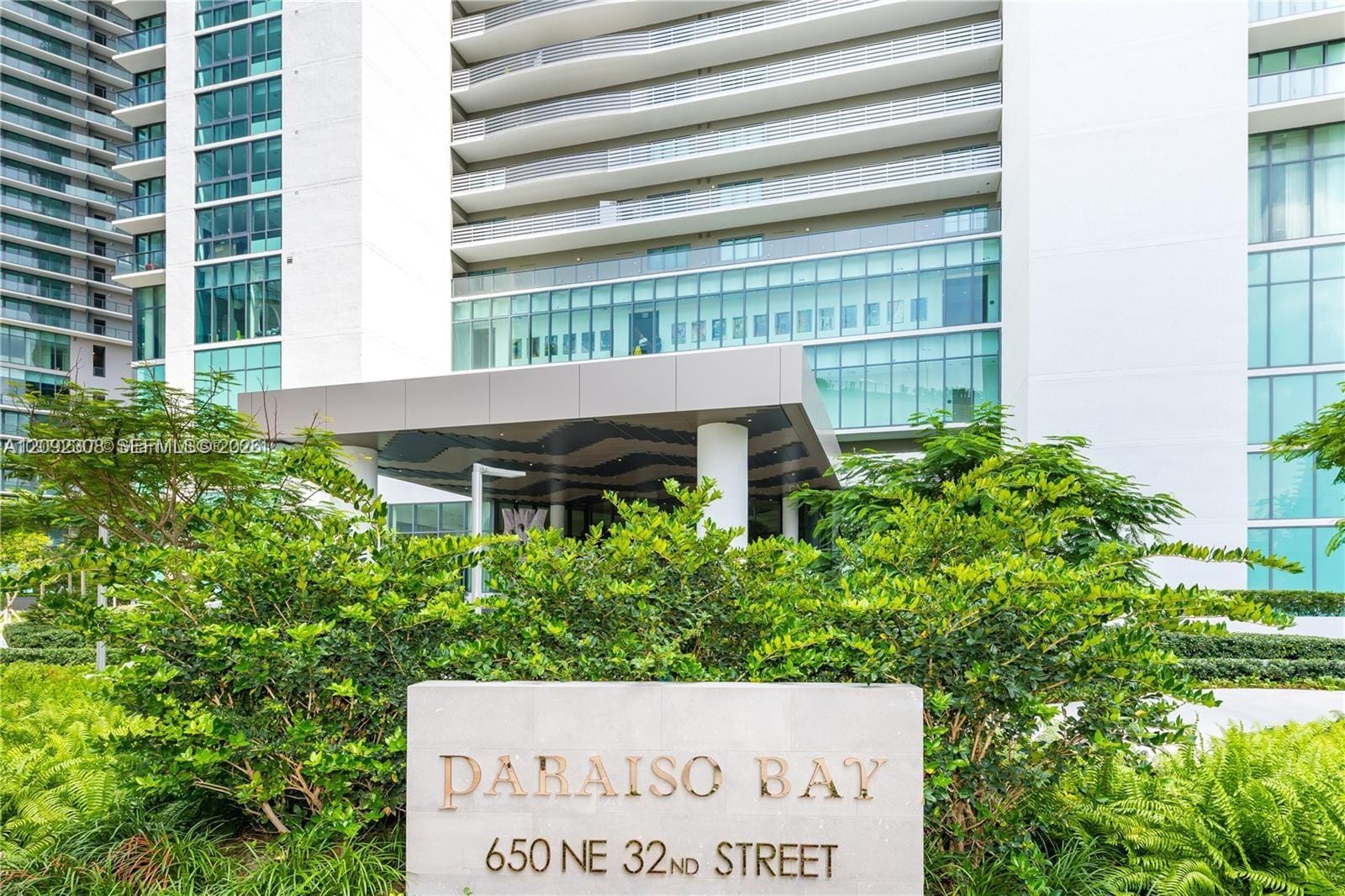 650 NE 32nd Street 4105, Miami, FL 33137 photo 14