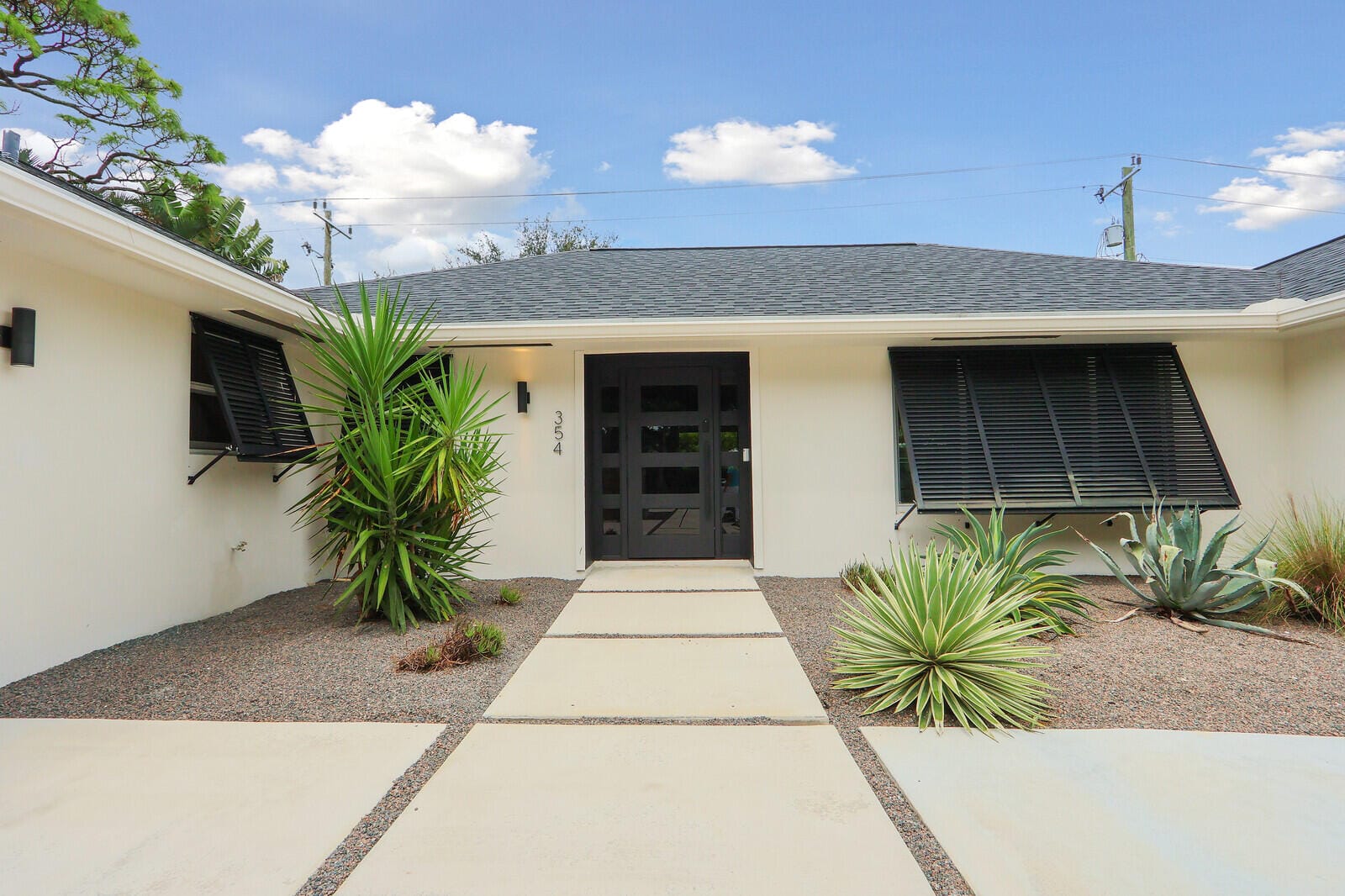 354 COUNTRY CLUB Drive — photo 2