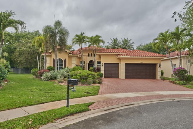 3405 LAGO DE TALAVERA, Lake Worth, FL 33467