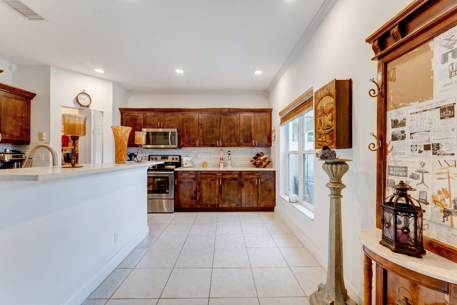 310 Spruce Street — photo 11