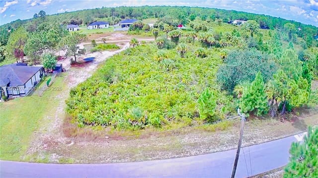 650 Valley Avenue S, Lehigh Acres, FL 33974