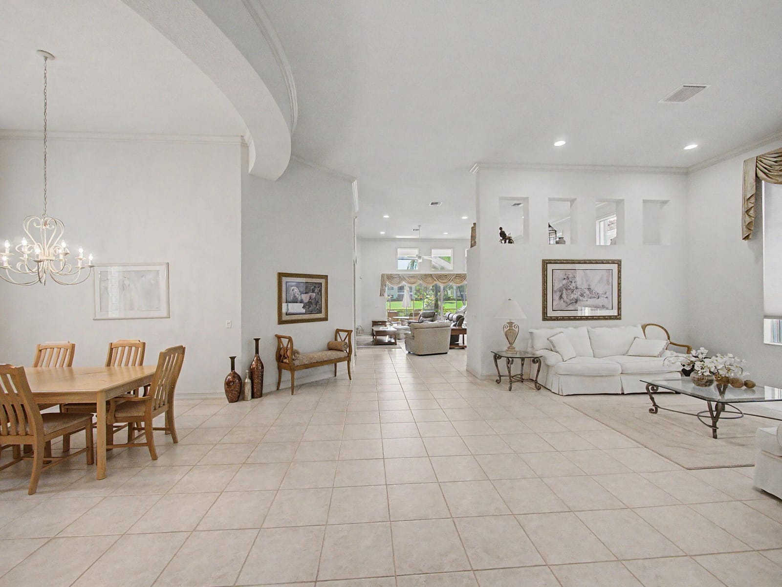 121 ORCHID CAY Drive — photo 3