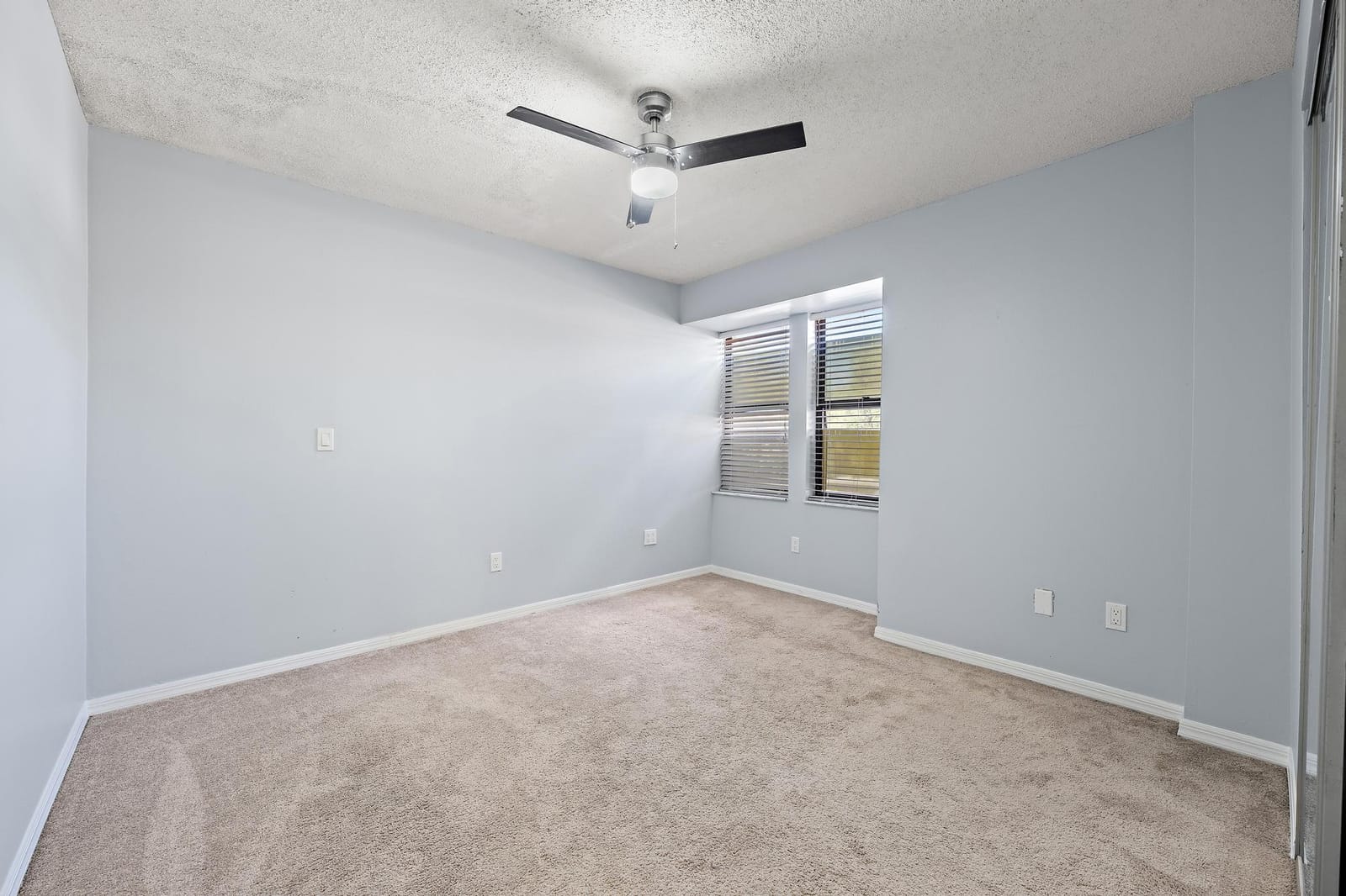 148 WEYBRIDGE Circle C, Royal Palm Beach, FL 33411 photo 13