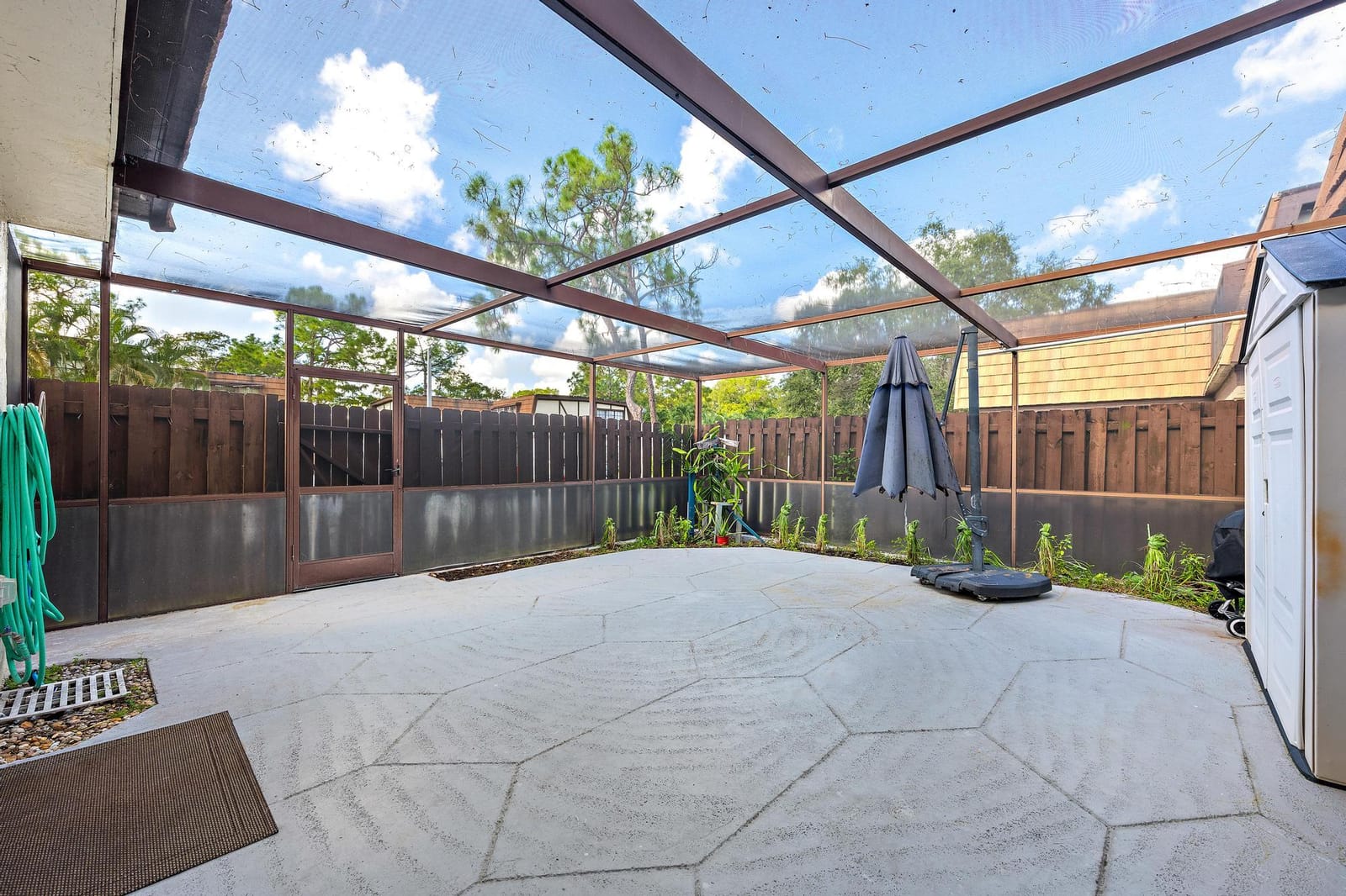 148 WEYBRIDGE Circle C, Royal Palm Beach, FL 33411 photo 15