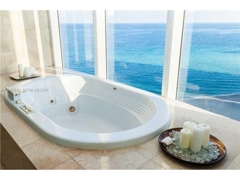 17201 Collins Avenue 3101, Sunny Isles Beach, FL 33160 photo 19