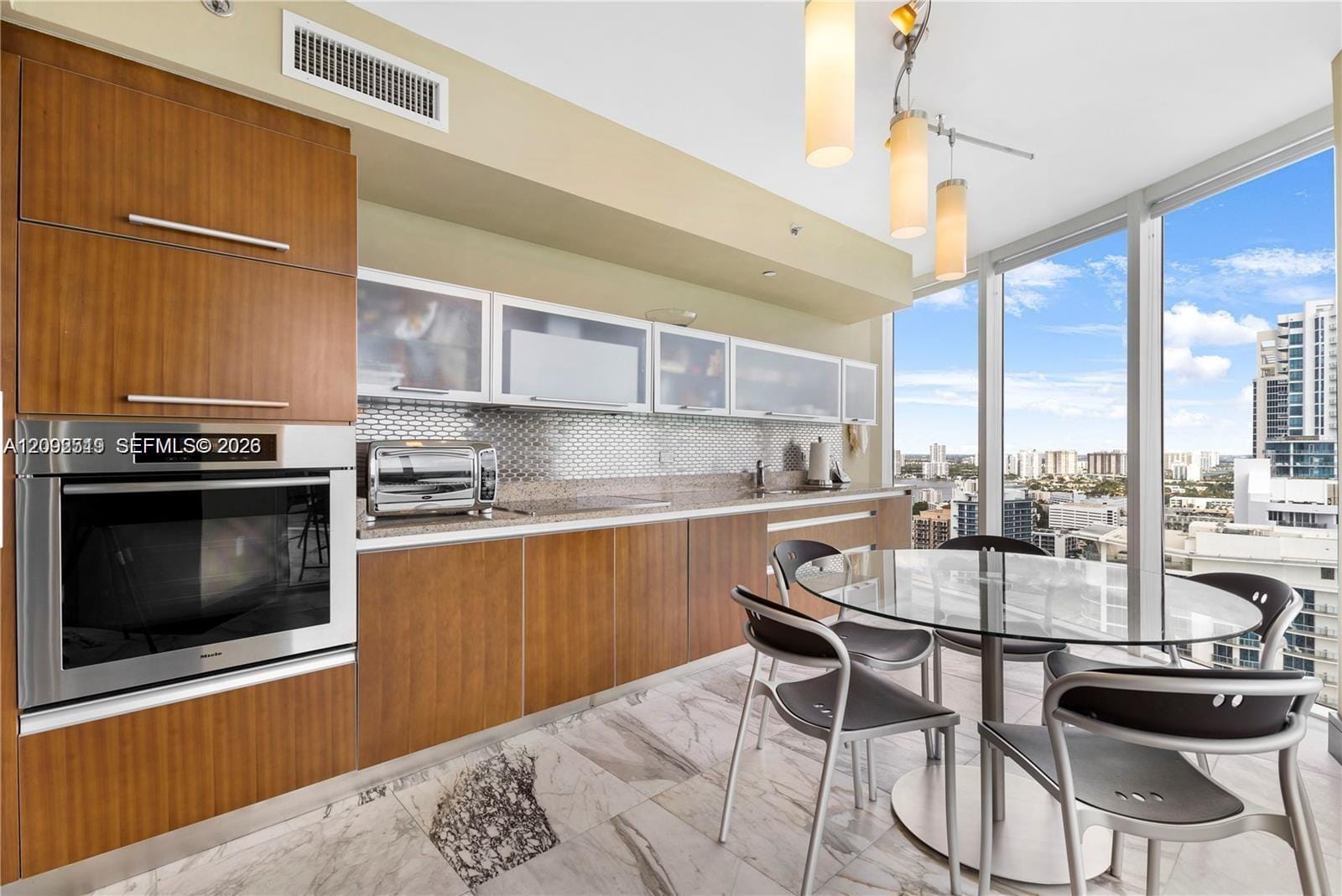 17201 Collins Avenue 3101, Sunny Isles Beach, FL 33160 photo 7