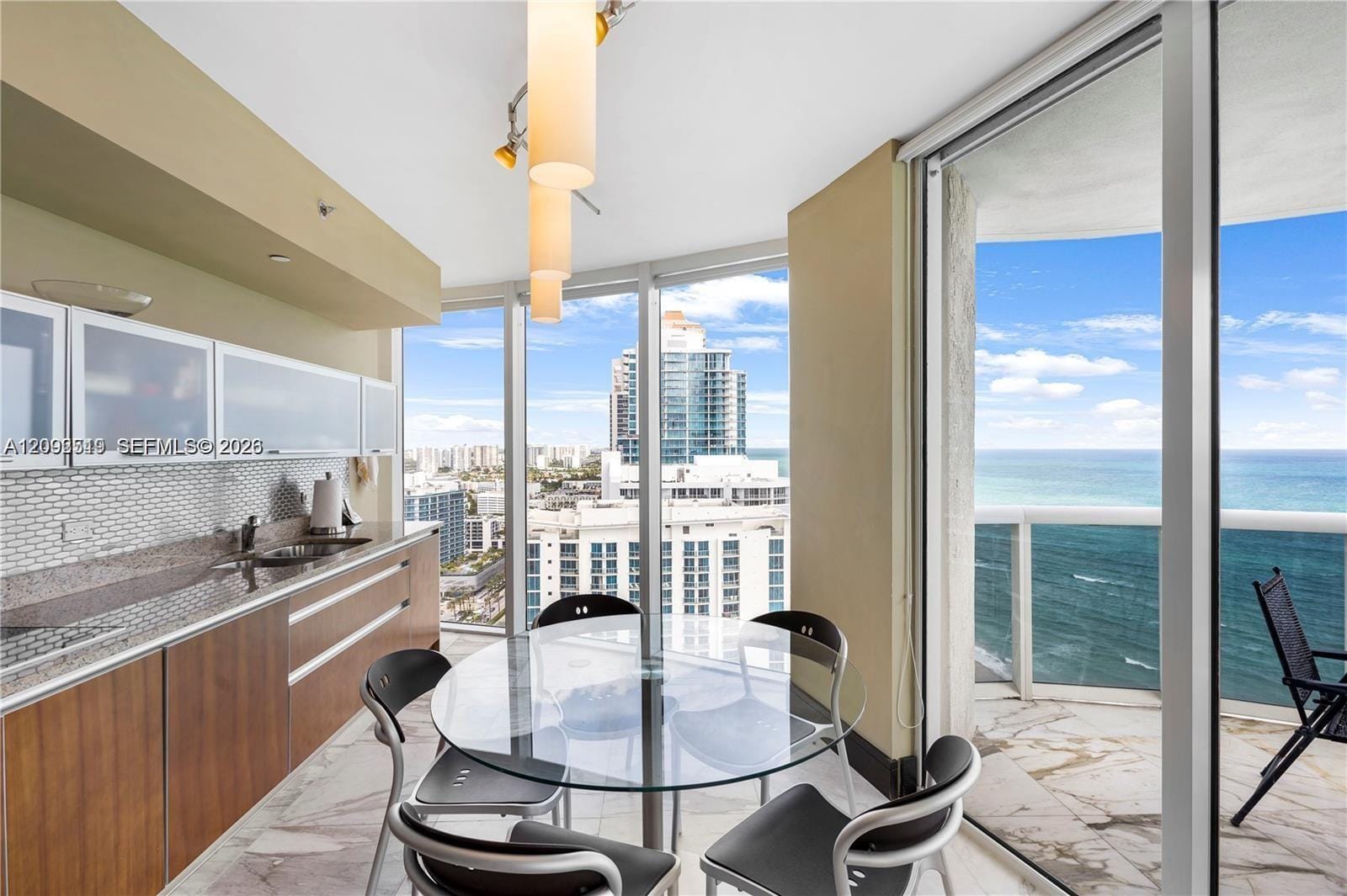 17201 Collins Avenue 3101, Sunny Isles Beach, FL 33160 photo 8