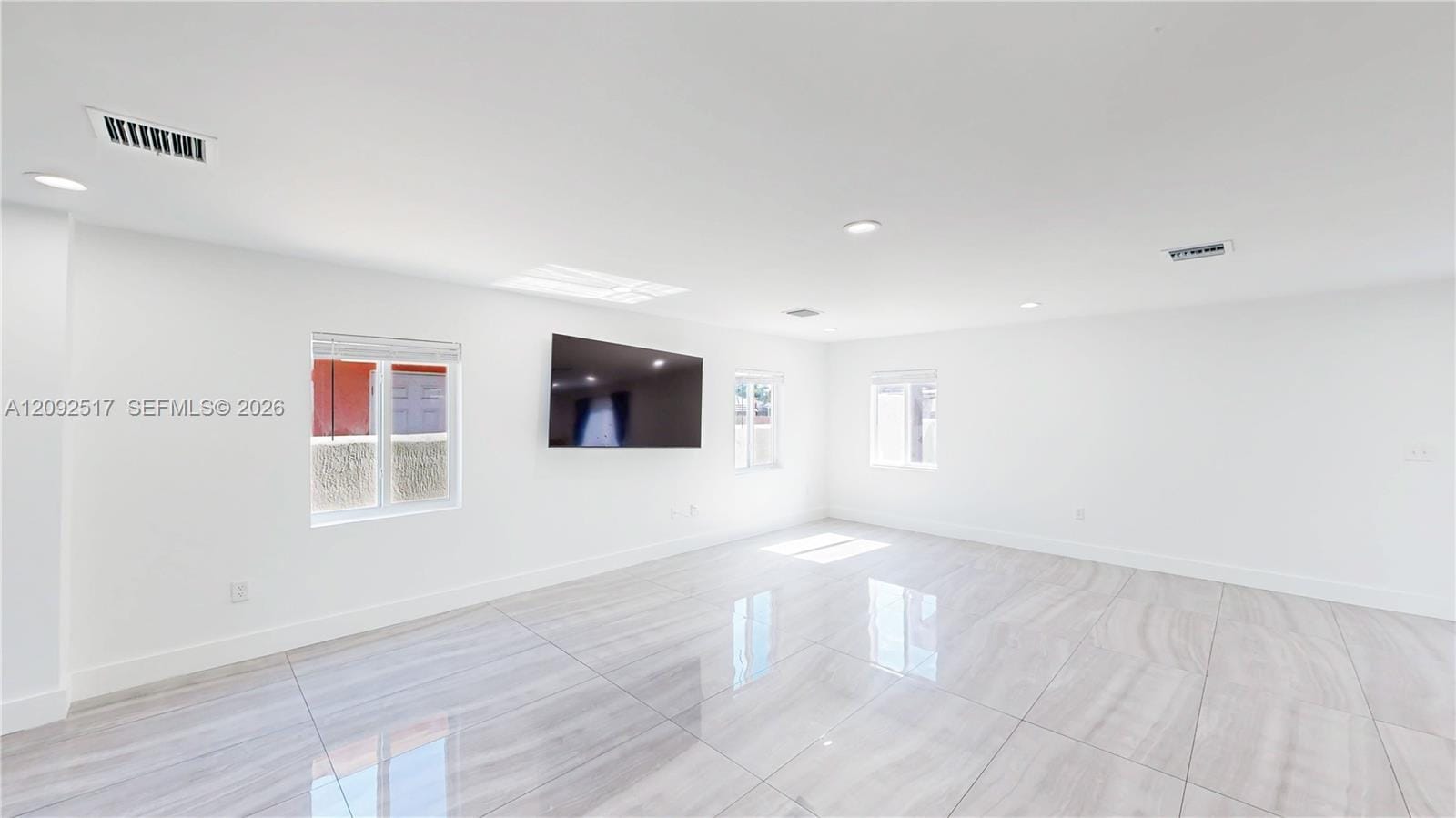 1886 NW 68th Street — photo 6