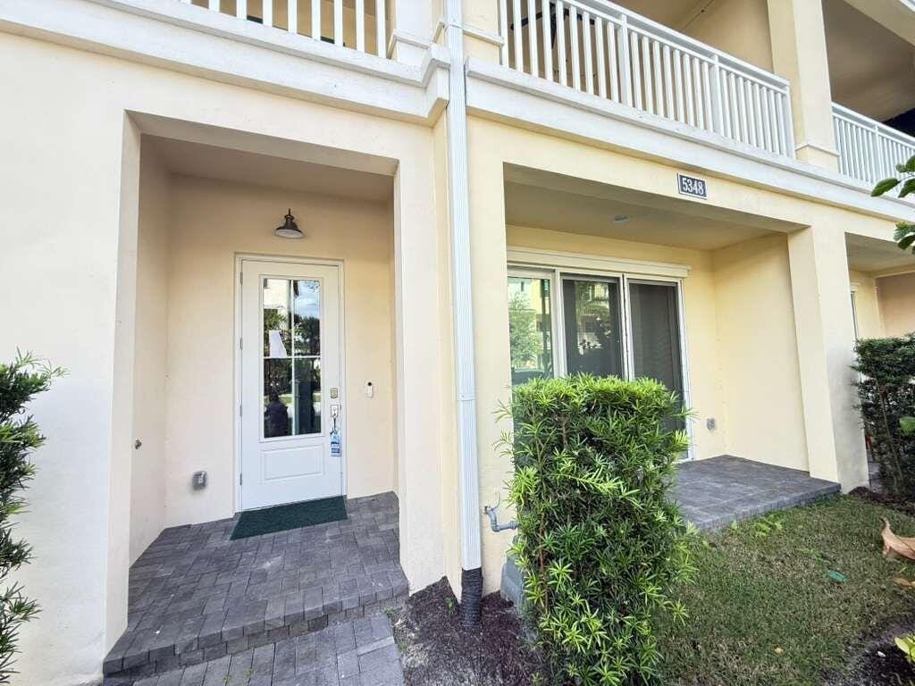 5348 Sagan Lane — photo 4