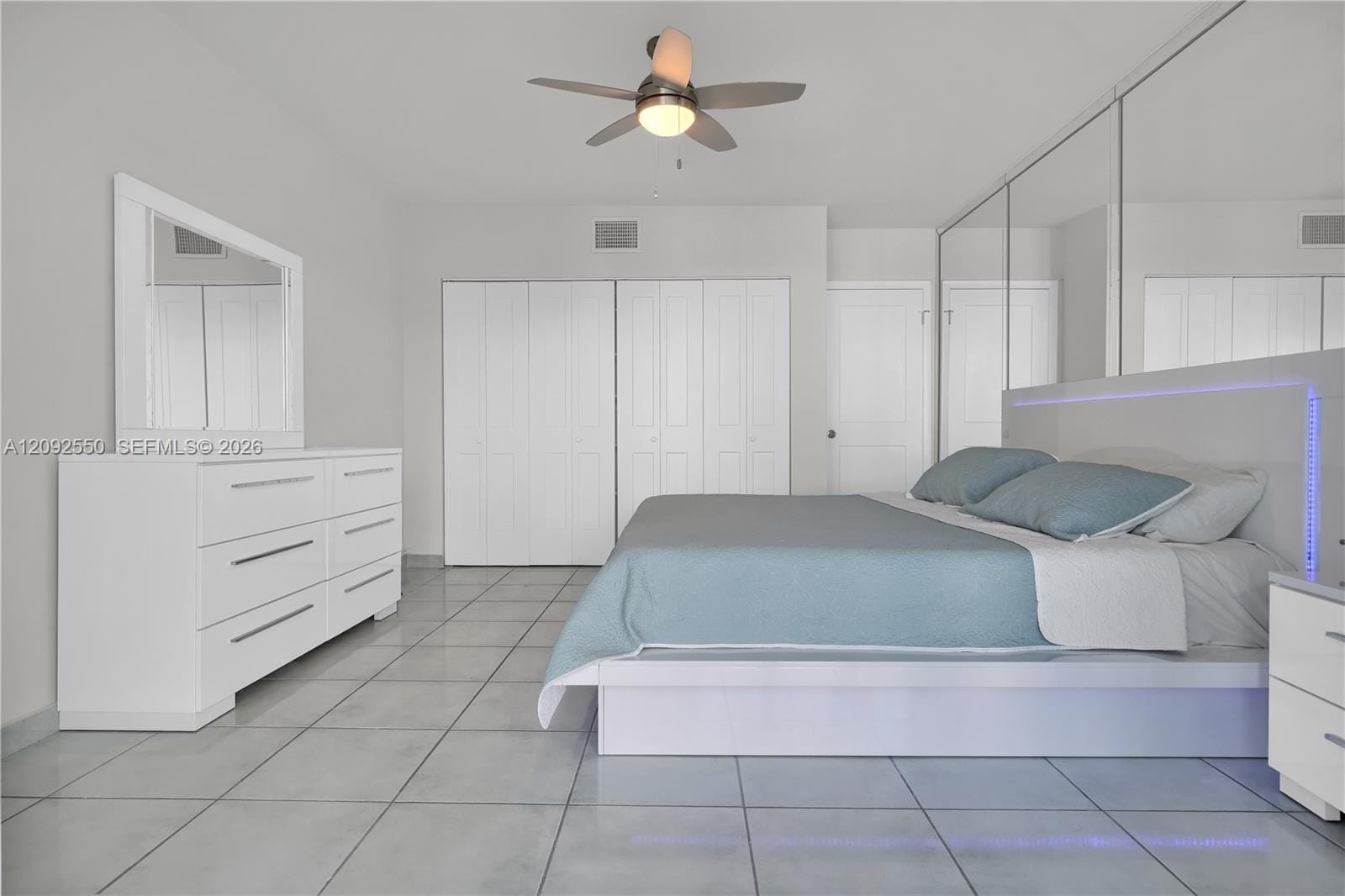 5401 E Collins Avenue 601, Miami Beach, FL 33140 photo 30