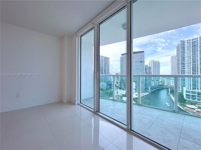 31 SE 5th Street 2307, Miami, FL 33131