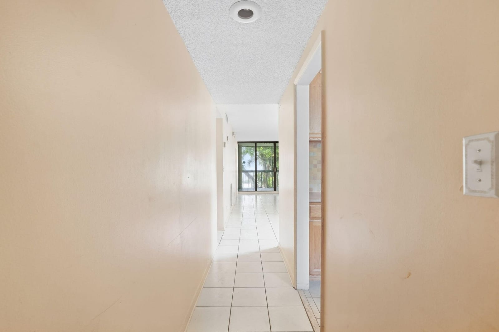 8425 Forest Hills Drive 205, Coral Springs, FL 33065 photo 16